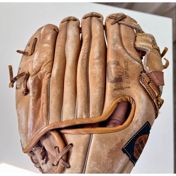 Vintage Louisville Slugger Debutante 10” Baseball Glove Mitt RH Thrower - Picture 5 of 6